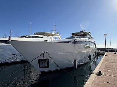 M/Y "ShareOne"